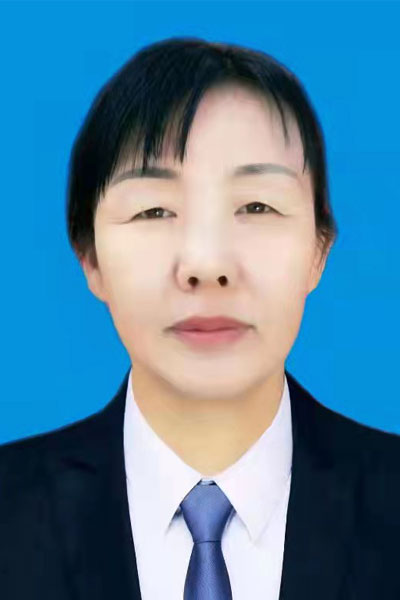  ¥