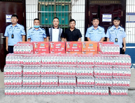 淮阳企业人士慰问西关派出所民辅警